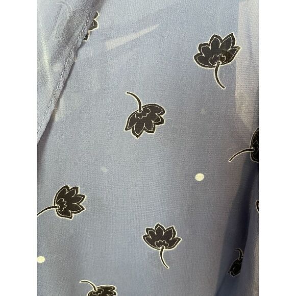 Cabi Women's Sheer Wrap Top Novelty Print With‎ Bottom Camisole Size XS - Picture 4 of 8